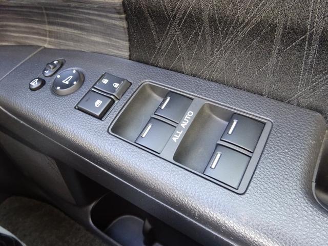 オデッセイ アブソルート・EXホンダセンシング パワーシート ETC 純正ナビ 純正ドラレコ前 センシング フルセグテレビ ワンオーナ 横滑り防止装置 Pシート 軽減ブレーキ ナビ&TV スマキー サイドエアバック エアバック USB ABS(38枚目)