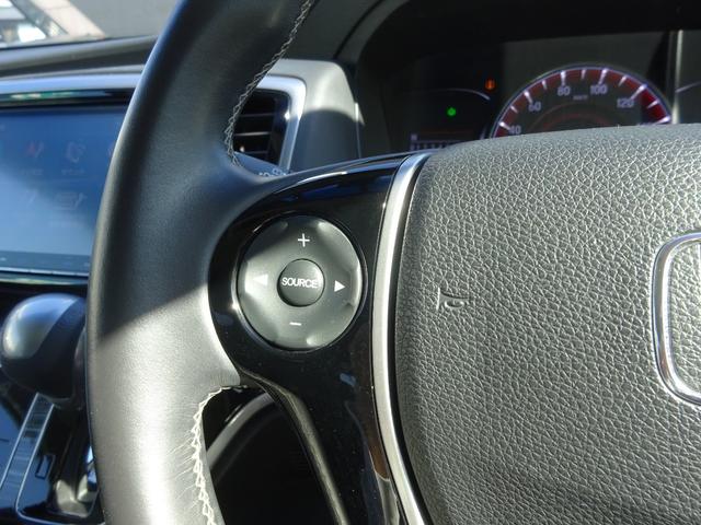 オデッセイ アブソルート・EXホンダセンシング パワーシート ETC 純正ナビ 純正ドラレコ前 センシング フルセグテレビ ワンオーナ 横滑り防止装置 Pシート 軽減ブレーキ ナビ&TV スマキー サイドエアバック エアバック USB ABS(39枚目)