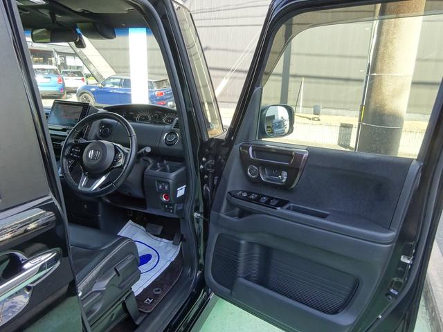 Ｎ－ＢＯＸ Ｇ・Ｌターボホンダセンシング　ハンズフリースライドドア　８インチ純正ナビ　ＥＴＣ有　イモビライザー　アイドルストップ　バックビューモニター　ターボエンジン　サイドカーテンエアバック　地デジ　スマートキー　ＵＳＢ接続　ＬＥＤ　禁煙（25枚目）