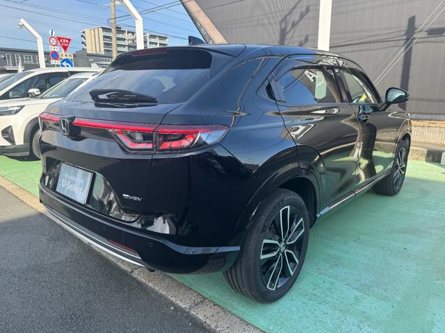 ヴェゼル ｅ：ＨＥＶＺ　１オーナー禁煙車ＥＴＣ２．０純正ドラレコ前後パワーリアゲート　衝突回避支援ブレーキ機能　１オナ　スマキ　Ｐトランク　フルオートエアコン　Ｄレコ　エアバッグ　両席エアバック　Ｒカメ　記録簿付　ソナー（12枚目）