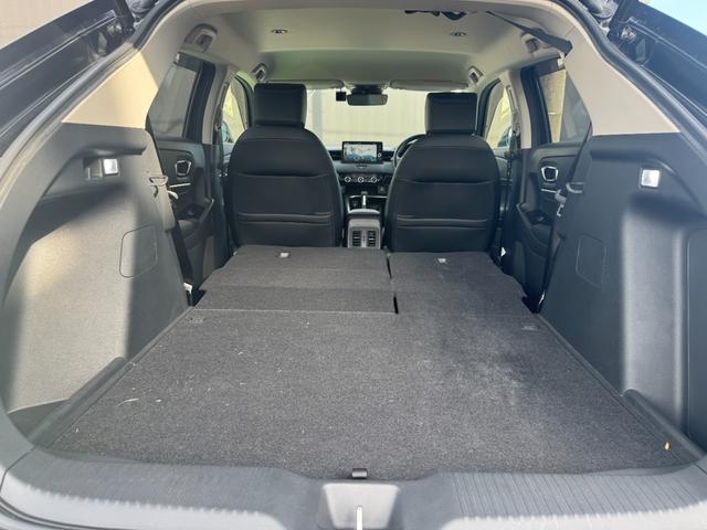 ヴェゼル ｅ：ＨＥＶＺ　１オーナー禁煙車ＥＴＣ２．０純正ドラレコ前後パワーリアゲート　衝突回避支援ブレーキ機能　１オナ　スマキ　Ｐトランク　フルオートエアコン　Ｄレコ　エアバッグ　両席エアバック　Ｒカメ　記録簿付　ソナー（35枚目）