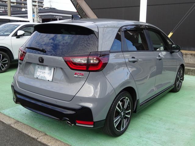 フィット e:HEVRS 1オーナー/禁煙車/無限マット・バイザー/ETC2.0 エアバッグ ナビ&TV パワーウィンドウ 助手席エアバッグ Dレコ フルセグテレビ LEDヘッドランプ セキュリティアラーム フルオートエアコン(10枚目)