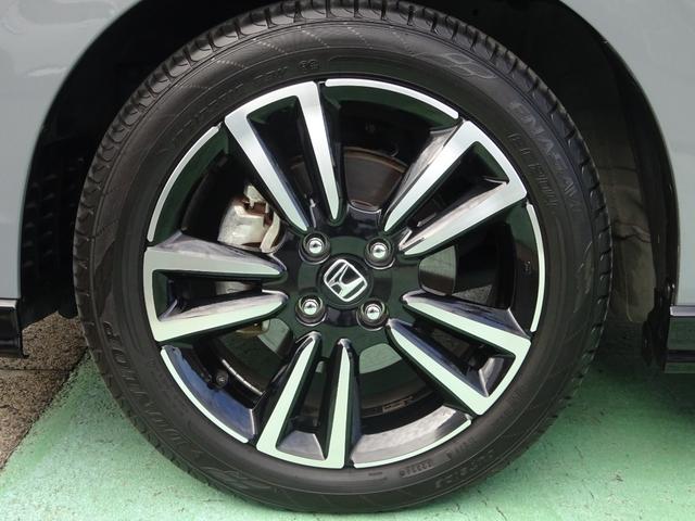 フィット e:HEVRS 1オーナー/禁煙車/無限マット・バイザー/ETC2.0 エアバッグ ナビ&TV パワーウィンドウ 助手席エアバッグ Dレコ フルセグテレビ LEDヘッドランプ セキュリティアラーム フルオートエアコン(19枚目)