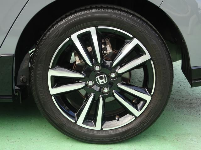 フィット e:HEVRS 1オーナー/禁煙車/無限マット・バイザー/ETC2.0 エアバッグ ナビ&TV パワーウィンドウ 助手席エアバッグ Dレコ フルセグテレビ LEDヘッドランプ セキュリティアラーム フルオートエアコン(20枚目)