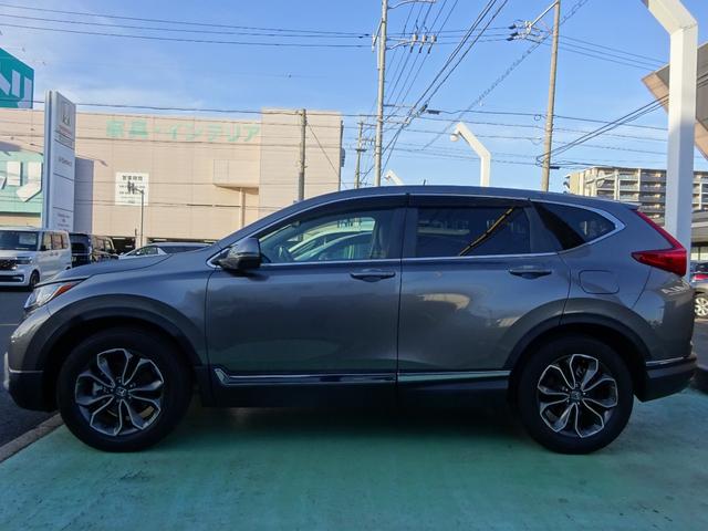 ＣＲ－Ｖハイブリッド ｅ：ＨＥＶＥＸ・マスターピース　１オーナー／ＥＴＣ２．０／パワーリヤゲート／パノラマルーフ　コーナーセンサー　Ｂカメラ　革シート　フルセグテレビ　シートヒーター　電動シート　衝突軽減ブレーキ　ＬＥＤヘッド　クルコン　ワンオーナー車（12枚目）