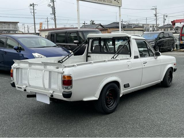 日産 サニートラック