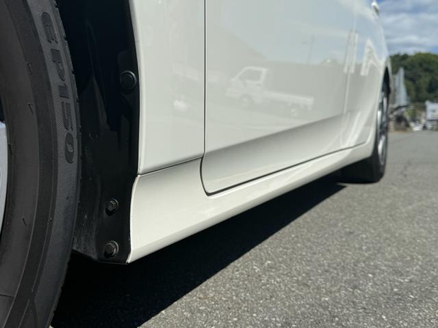 プリウスＰＨＶ Ｓナビパッケージ　セーフティセンス／禁煙車／ステアリングヒーター／ペット同乗無／プリクラッシュセーフティ／レーンディパーチャーアラート／クルコン／ＬＥＤヘッド／シートヒーター／車検備整付／ＯＢＤ故障診断済／ＥＴＣ２．０（10枚目）