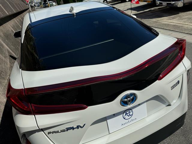 プリウスＰＨＶ Ｓナビパッケージ　セーフティセンス／禁煙車／ステアリングヒーター／ペット同乗無／プリクラッシュセーフティ／レーンディパーチャーアラート／クルコン／ＬＥＤヘッド／シートヒーター／車検備整付／ＯＢＤ故障診断済／ＥＴＣ２．０（17枚目）