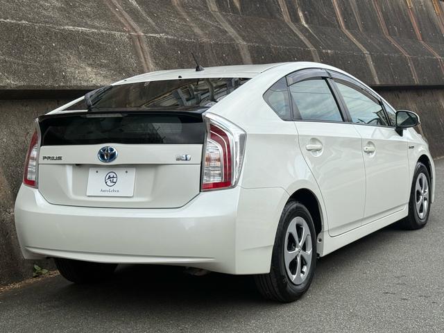 プリウス Ｓ　後期型／純正ナビ／バックカメラ／フォグライト／禁煙車／走行１００００ＫＭ台／フルセグＴＶ／Ｂｌｕｅｔｏｏｔｈ／ＥＴＣ／ＡＣ１００Ｖ／車検整備付／ＯＢＤ故障診断済／グー鑑定済（12枚目）