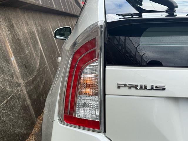 プリウス Ｓ　後期型／純正ナビ／バックカメラ／フォグライト／禁煙車／走行１００００ＫＭ台／フルセグＴＶ／Ｂｌｕｅｔｏｏｔｈ／ＥＴＣ／ＡＣ１００Ｖ／車検整備付／ＯＢＤ故障診断済／グー鑑定済（35枚目）