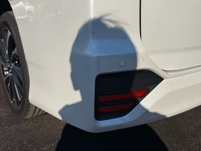 ヴォクシー S-Z 改良型/登録済未使用車/OP快適利便/OPトヨタチームメイトアドバンストパーク/OPCD・DVDデッキ/セーフティセンス/ブラインドスポット/パーキングサポート/パノラミックビュー/保証R12年11月(23枚目)