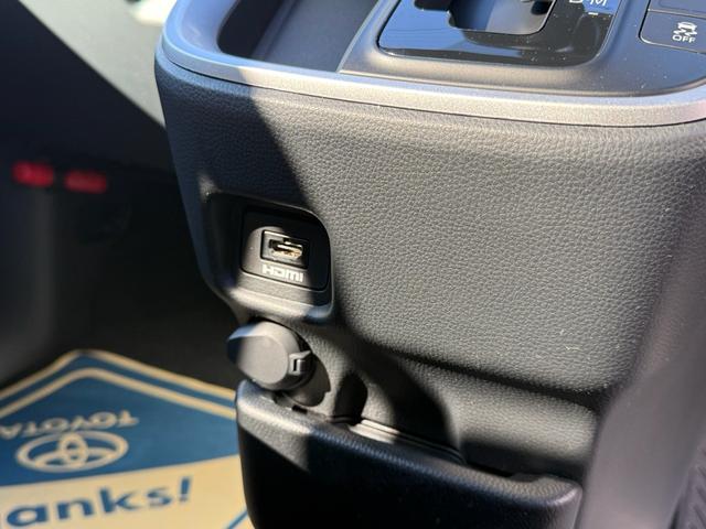 ヴォクシー S-Z 改良型/登録済未使用車/OP快適利便/OPトヨタチームメイトアドバンストパーク/OPCD・DVDデッキ/セーフティセンス/ブラインドスポット/パーキングサポート/パノラミックビュー/保証R12年11月(26枚目)