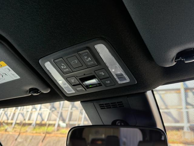 ヴォクシー S-Z 改良型/登録済未使用車/OP快適利便/OPトヨタチームメイトアドバンストパーク/OPCD・DVDデッキ/セーフティセンス/ブラインドスポット/パーキングサポート/パノラミックビュー/保証R12年11月(31枚目)