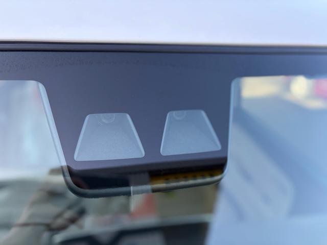 ムーヴキャンバス Ｘリミテッド　ＳＡＩＩＩ　ワンオーナー、禁煙車、両側ワンタッチスライドドア装着車、フォグランプ、ナビ、ＣＤ、バックカメラ、Ｂｌｕｅｔｏｏｔｈ接続、シート（汚れ、破れなし）（6枚目）