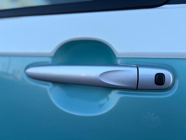 ムーヴキャンバス Ｘリミテッド　ＳＡＩＩＩ　ワンオーナー、禁煙車、両側ワンタッチスライドドア装着車、フォグランプ、ナビ、ＣＤ、バックカメラ、Ｂｌｕｅｔｏｏｔｈ接続、シート（汚れ、破れなし）（17枚目）