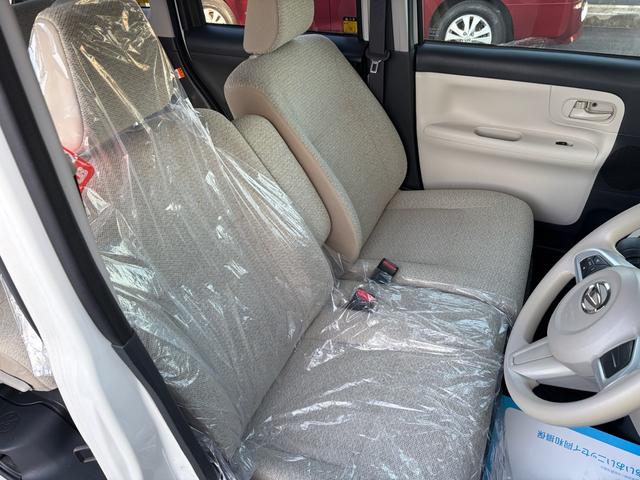 ムーヴキャンバス Ｘリミテッド　ＳＡＩＩＩ　ワンオーナー、禁煙車、両側ワンタッチスライドドア装着車、フォグランプ、ナビ、ＣＤ、バックカメラ、Ｂｌｕｅｔｏｏｔｈ接続、シート（汚れ、破れなし）（25枚目）