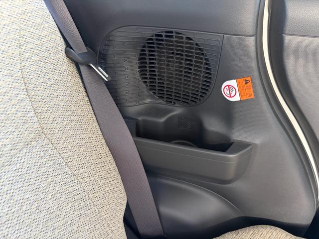 ムーヴキャンバス Ｘリミテッド　ＳＡＩＩＩ　ワンオーナー、禁煙車、両側ワンタッチスライドドア装着車、フォグランプ、ナビ、ＣＤ、バックカメラ、Ｂｌｕｅｔｏｏｔｈ接続、シート（汚れ、破れなし）（45枚目）