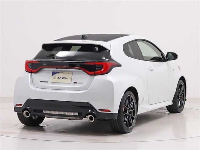 ＧＲヤリス ＲＺ　ハイパフォーマンス　地デジ　ＬＥＤヘッド　ナビ＆ＴＶ　盗難防止システム　バックガイドモニター　ＡＷＤ　フルオートエアコン　横滑り防止装置付き　アクティブクルーズコントロール　スマートキ－　ＡＢＳ付き　パワーウインドウ（10枚目）