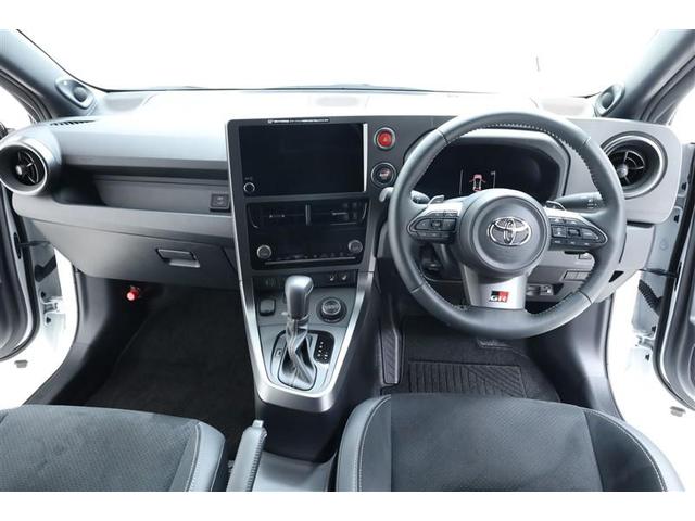 GRヤリス RZ ハイパフォーマンス 地デジ LEDヘッド ナビ&TV 盗難防止システム バックガイドモニター AWD フルオートエアコン 横滑り防止装置付き アクティブクルーズコントロール スマートキ- ABS付き パワーウインドウ(13枚目)