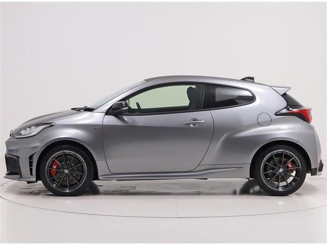 ＧＲヤリス ＲＺ　ハイパフォーマンス　純正ナビ　フルセグ　トヨタセーフティーセンス　ドライブレコーダー　シートヒーター　地デジ　ＬＥＤヘッド　盗難防止システム　ＡＷＤ　フルオートエアコン　横滑り防止装置付き　アクティブクルーズコントロール（5枚目）