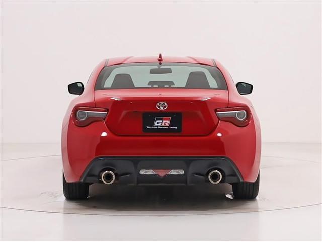 ８６ ＧＴ　メモリーナビ　バックモニター　ブルートゥース　ワンセグＴＶ　１７インチＡＷ　キーフリ　ＡＵＸ端子　スマートキ－　ＥＴＣ車載器　クルコン　オートエアコン　助手席エアバッグ　ＬＥＤヘッドライト（6枚目）