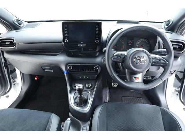 GRヤリス RZハイパフォ モリゾウ モリゾウセレクション GRエアロ TRDマフラー ドライブレコーダー シートヒーター 地デジ Iストップ LEDヘッド ナビ&TV 盗難防止システム バックガイドモニター AWD フルオートエアコン(15枚目)