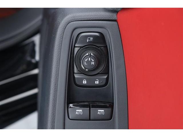 ＧＲ８６ ＲＺ　メモリーナビ　バックカメラ　１８インチＡＷ　シートヒーター　ＥＴＣ　ＬＥＤヘッド　整備記録簿　イモビ　キーフリ　オートエアコン　パワーステアリング　アルミホイール　デュアルエアバッグ（25枚目）