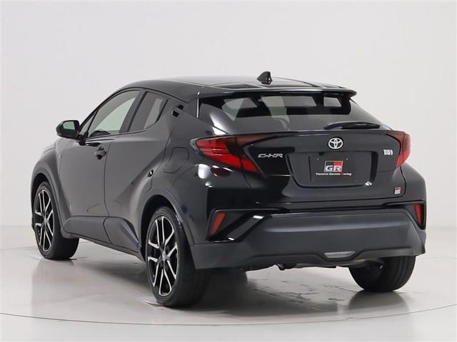 Ｃ－ＨＲ Ｓ　ＧＲスポーツ　トヨタセーフティセンス　パノラミックビューモニター　ディスプレイオーディオ　点検記録簿　ＬＥＤヘッドライト　クルコン　スマートキー　ＥＴＣ　ＥＳＣ　オートエアコン　ＡＷ　ＡＢＳ　Ｗエアバッグ（7枚目）
