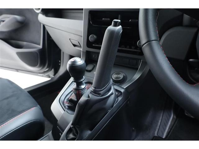 ���������[�}�V���K���i�̏c�����p�[�L���O�u���[�L���o�[�𑕔�����