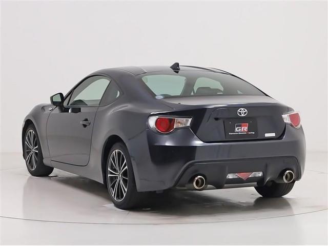 ８６ ＧＴ　キーフリ　ＡＵＸ端子　盗難防止　地デジ　スマートキ－　ＥＴＣ車載器　ＶＳＡ　クルコン　オートエアコン　サイドＳＲＳ　助手席エアバッグ　ＬＥＤヘッドライト　パワーウィンドウ　アルミ　運転席エアバッグ（5枚目）