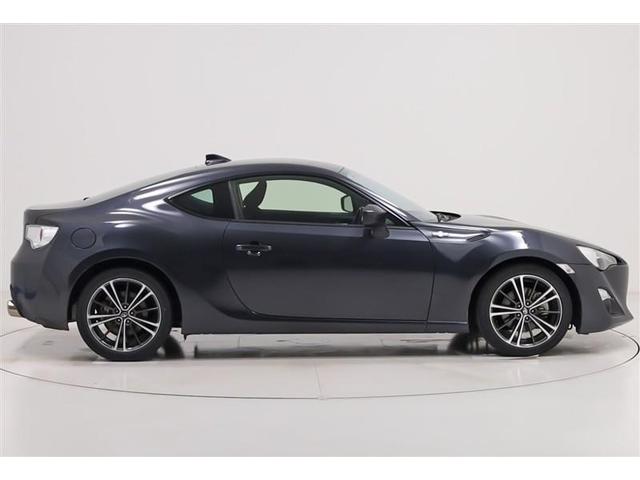 ８６ ＧＴ　キーフリ　ＡＵＸ端子　盗難防止　地デジ　スマートキ－　ＥＴＣ車載器　ＶＳＡ　クルコン　オートエアコン　サイドＳＲＳ　助手席エアバッグ　ＬＥＤヘッドライト　パワーウィンドウ　アルミ　運転席エアバッグ（8枚目）