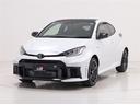 GRヤリス RZ ハイパフォーマンス 地デジ LEDヘッド ナビ&TV 盗難防止システム バックガイドモニター AWD フルオートエアコン 横滑り防止装置付き アクティブクルーズコントロール スマートキ- ABS付き パワーウインドウ(4枚目)