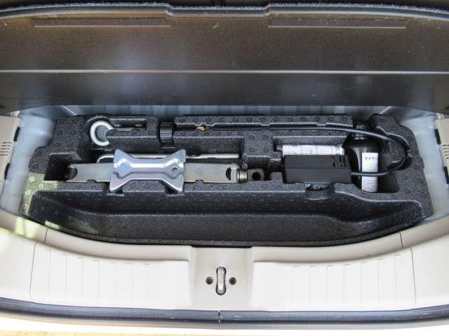 G・Lホンダセンシング 保証付き 2年保証 ギャザズメモリーナビ 画面7インチ ETC フルセグ TV リアカメラ ホンダセンシング オートエアコンスマートキー LEDライト 片側電動スライドドア オートライト USB端子付(17枚目)