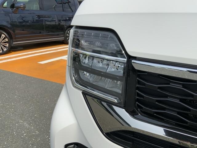 Ｎ－ＷＧＮカスタム Ｌ　ＨｏｎｄａＳＥＮＳＩＮＧ新車保証試乗禁煙車　フルセグ　ＬＥＤライト　Ｒカメラ　衝突被害軽減システム　ＤＶＤ再生　ＥＴＣ　スマートキーシステム　記録簿　シートヒーター　オートクルーズコントロール　ＶＳＡ（7枚目）