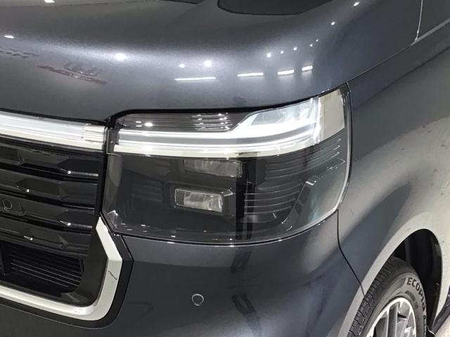 Ｎ－ＢＯＸカスタム ターボ　ＨｏｎｄａＳＥＮＳＩＮＧ新車保証試乗禁煙車　横滑防止　運転席エアバッグ　誤発進抑制装置　イモビ　サイドエアバッグ　ドライブレコーダ　Ｂカメ　両席エアバック　整備記録簿　オートクルーズコントロール（6枚目）