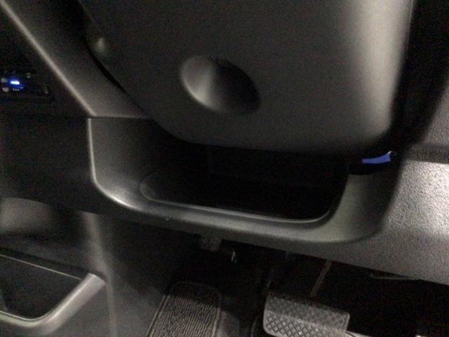 Ｎ－ＢＯＸカスタム ターボ　ＨｏｎｄａＳＥＮＳＩＮＧ新車保証試乗禁煙車　横滑防止　運転席エアバッグ　誤発進抑制装置　イモビ　サイドエアバッグ　ドライブレコーダ　Ｂカメ　両席エアバック　整備記録簿　オートクルーズコントロール（27枚目）