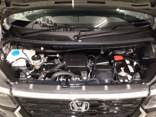 Ｎ－ＢＯＸカスタム ターボ　ＨｏｎｄａＳＥＮＳＩＮＧ新車保証試乗禁煙車　横滑防止　運転席エアバッグ　誤発進抑制装置　イモビ　サイドエアバッグ　ドライブレコーダ　Ｂカメ　両席エアバック　整備記録簿　オートクルーズコントロール（44枚目）