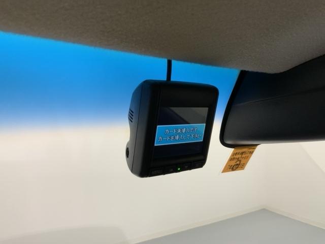 Ｎ－ＢＯＸカスタム Ｇ・Ｌパッケージ　あんしんＰＫＧ１年保証ナビフルセグ　ＶＳＣ　Ｗエアバック　ナビ・ＴＶ　ベンチシ－ト　カーテンエアバッグ　スマキー　整備記録簿　ＤＶＤ再生可　キーレスエントリー　パワーウィンドウ　バックカメラ付　イモビ（9枚目）