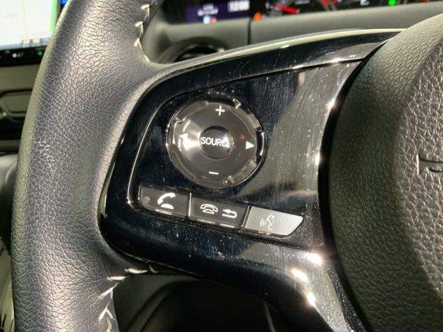 Ｎ－ＢＯＸカスタム Ｌターボ　ＨＳＥＮＳＩＮＧ最長５年保証ワンオーナーナビ　ドライブレコーダー　オートクルーズ　記録簿　ＬＥＤランプ　バックカメラ　ナビ＆ＴＶ　オートエアコン　キーフリーシステム　ＥＴＣ車載器　横滑り防止装置（9枚目）