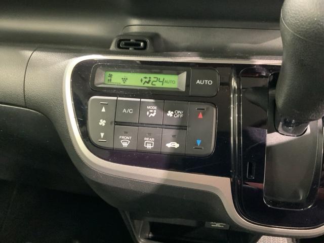 N-BOX G・Lパッケージ あんしんPKG2ト-ン1年保証ワンオ-ナ- 両PSD ベンチ席 メンテナンスノート 1オ-ナ- カラーバックモニター 全席PW イモビライザー ナビテレビ サイドエアバック 地TV フルフラット(10枚目)