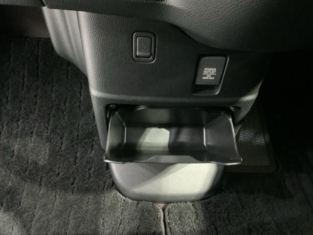 Ｎ－ＢＯＸカスタム Ｇ・Ｌホンダセンシング　最長５年保証　ワンオ－ナ－　ナビＲカメラ　地デジＴＶ　整備記録簿　助手席エアバッグ　フルフラット　キーレス　セキュリティーアラーム　スマ－トキ－　リアカメラ　ナビＴＶ　ＥＴＣ　前車追従機能　ＵＳＢ（27枚目）