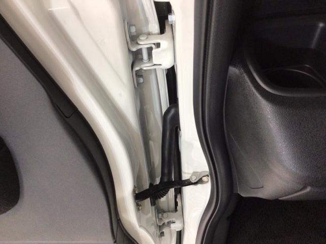 Ｎ－ＢＯＸカスタム ベースグレード　ＨＳＥＮＳＩＮＧ　新車保証試乗車　ワンオ－ナ－　Ｗ電動ドア　ＣＭＢＳ　１オーナー　ベンチシート　オートエアコン　スマートキ　フルフラット　ＬＥＤ　盗難防止装置　クルコン　ＥＴＣ　バックカメラ　ＥＳＣ（42枚目）