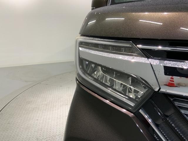 N-BOXカスタム G・Lホンダセンシング 最長5年保証 ワンオ-ナ-TV Rカメラ 整備記録簿 助手席エアバッグ フルフラット 1セグTV キーレス セキュリティーアラーム スマ-トキ- リアカメラ ETC 前車追従機能 サイドエアバッグ(6枚目)