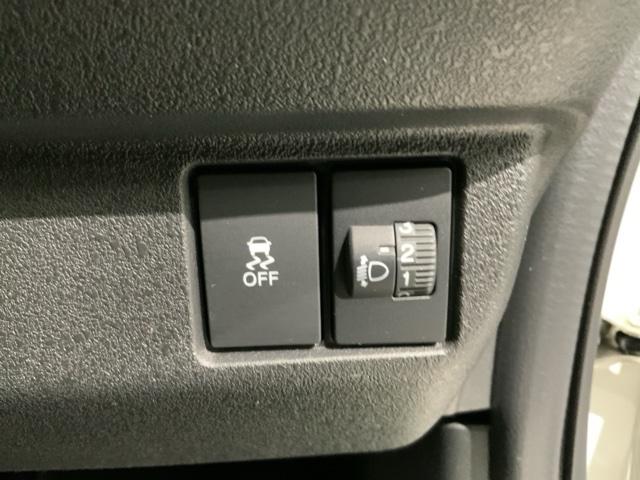 N-BOXカスタム ターボ HSENSING 新車保証 試乗車 ワンオ-ナ- イモビライザー 1オナ 衝突被害軽減 キーフリー ESC パワステ DVD再生 両席エアバック サイドエアバッグ ターボ車 USB接続 スマキー(15枚目)