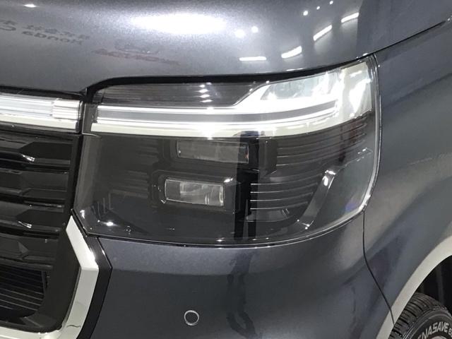 N-BOXカスタム スロープ HSENSING 福祉車両 新車保証 試乗車 ベンチシート Wパワスラ Bカメラ LEDヘッドライト シートヒーター フルセグTV 禁煙車 ETC ABS スマートキー オートクルーズコントロール(8枚目)
