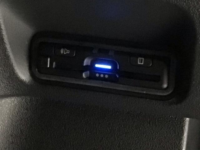 N-BOXカスタム スロープ HSENSING 福祉車両 新車保証 試乗車 ベンチシート Wパワスラ Bカメラ LEDヘッドライト シートヒーター フルセグTV 禁煙車 ETC ABS スマートキー オートクルーズコントロール(14枚目)