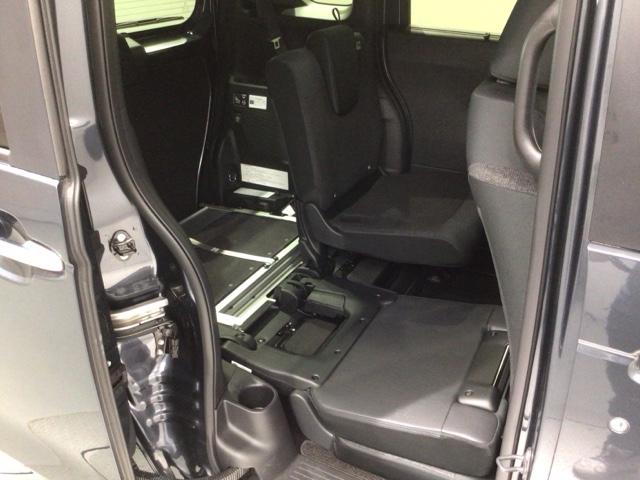 N-BOXカスタム スロープ HSENSING 福祉車両 新車保証 試乗車 ベンチシート Wパワスラ Bカメラ LEDヘッドライト シートヒーター フルセグTV 禁煙車 ETC ABS スマートキー オートクルーズコントロール(36枚目)