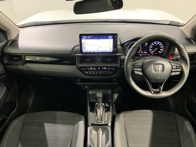 WR-V Zブラックスタイル HSENSING 新車保証 試乗車 ワンオ-ナ- Rカメラ LEDヘッドランプ フルセグTV 盗難防止システム 衝突被害軽減システム スマートキー USB(9枚目)