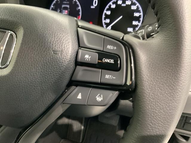 WR-V Zブラックスタイル HSENSING 新車保証 試乗車 ワンオ-ナ- Rカメラ LEDヘッドランプ フルセグTV 盗難防止システム 衝突被害軽減システム スマートキー USB(11枚目)