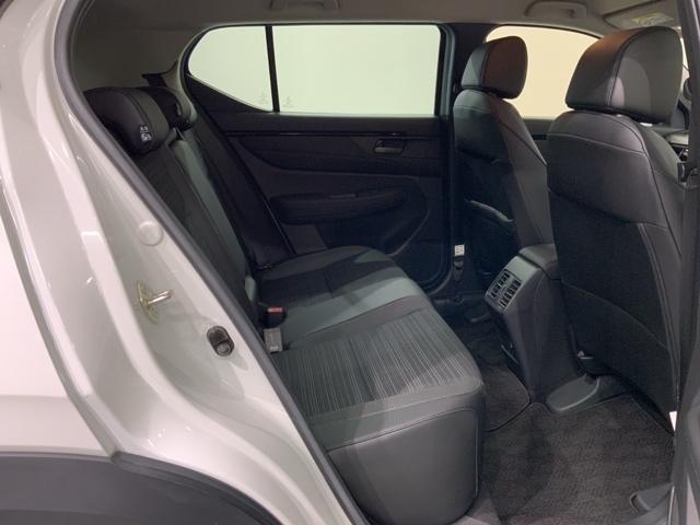 WR-V Zブラックスタイル HSENSING 新車保証 試乗車 ワンオ-ナ- Rカメラ LEDヘッドランプ フルセグTV 盗難防止システム 衝突被害軽減システム スマートキー USB(18枚目)